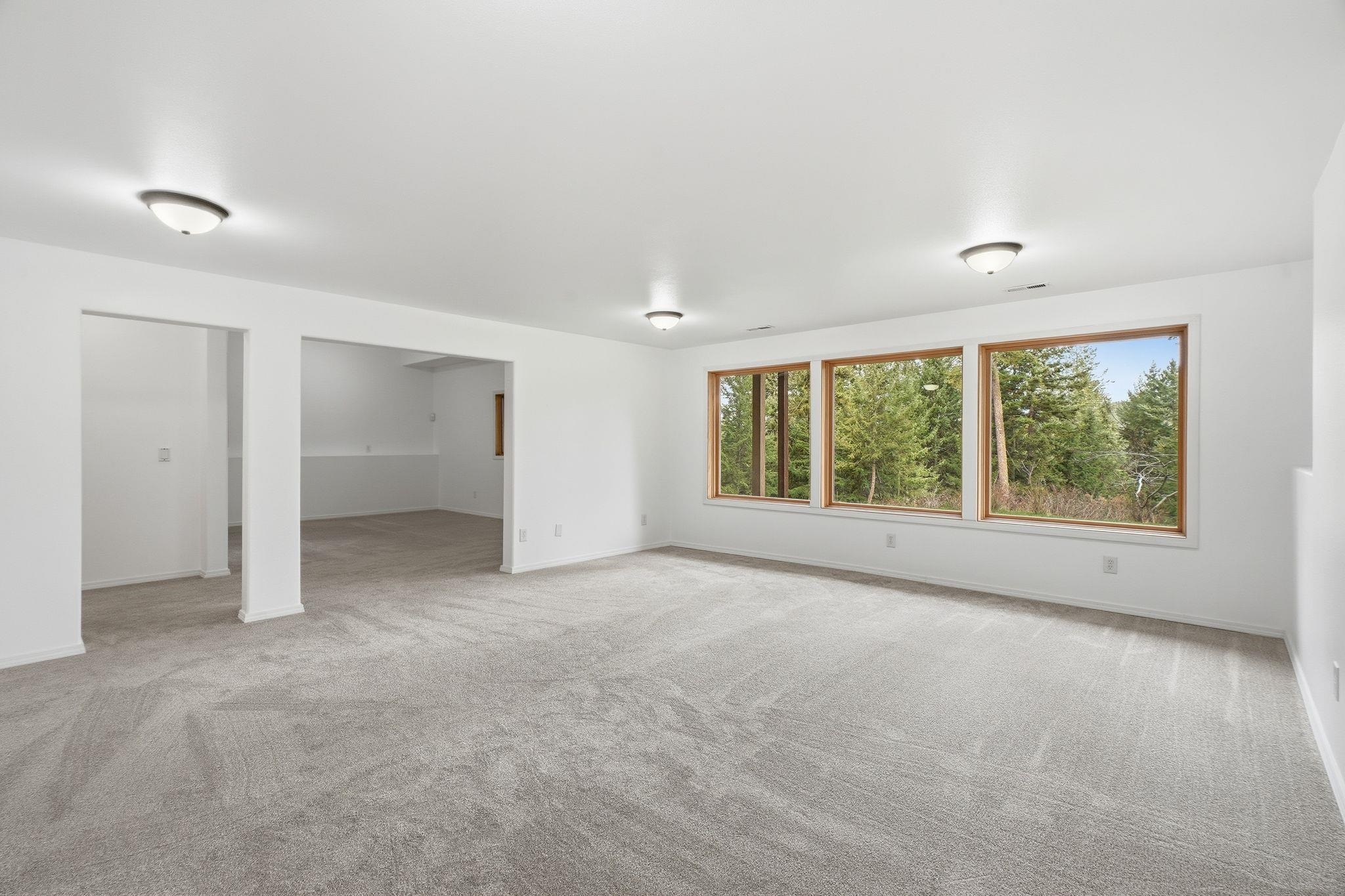 12112 East Burnett Road Mead, WA 99021 - Photo 21 of 45
