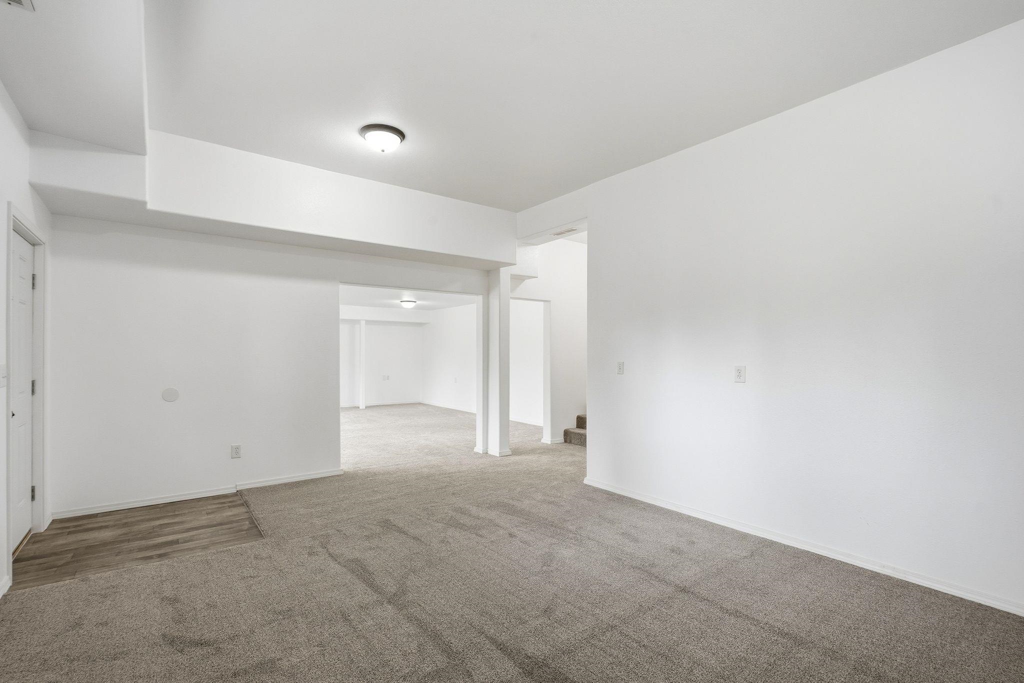 12112 East Burnett Road Mead, WA 99021 - Photo 23 of 45