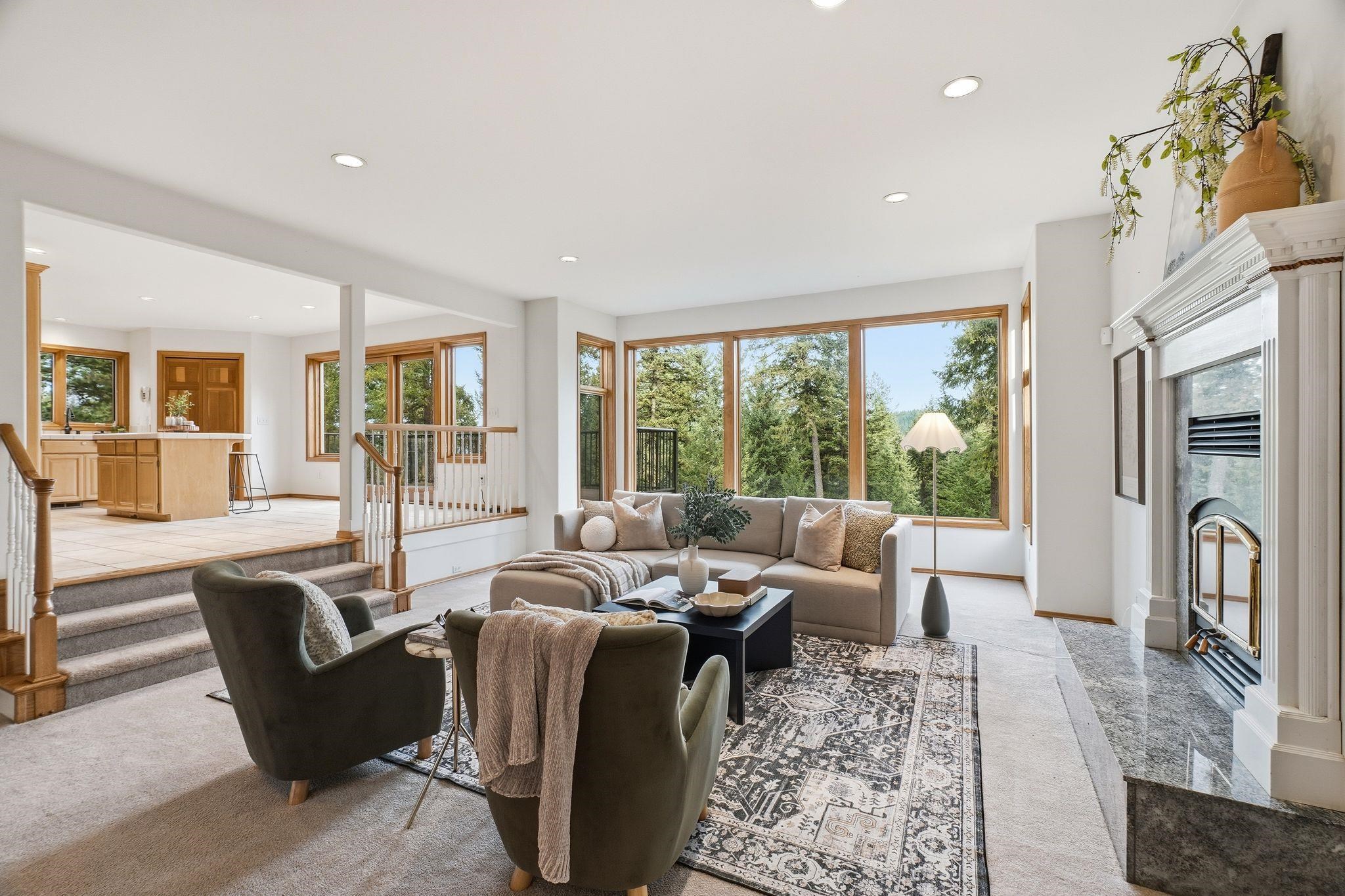 12112 East Burnett Road Mead, WA 99021 - Photo 4 of 45