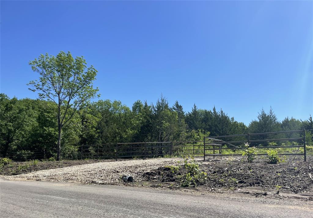 3 Key Road Sherman, TX 75090 - Photo 12 of 20 a view of a backyard