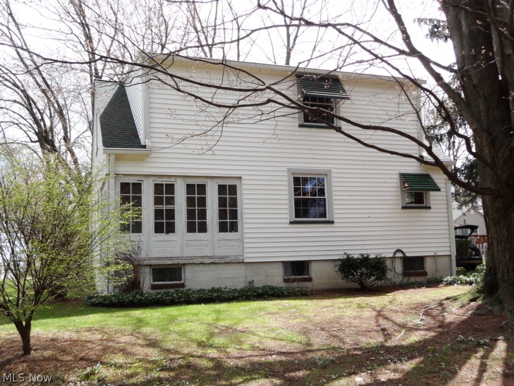1910 Center Road Avon, OH 44011 - Photo 4 of 16 Gallery Image 4