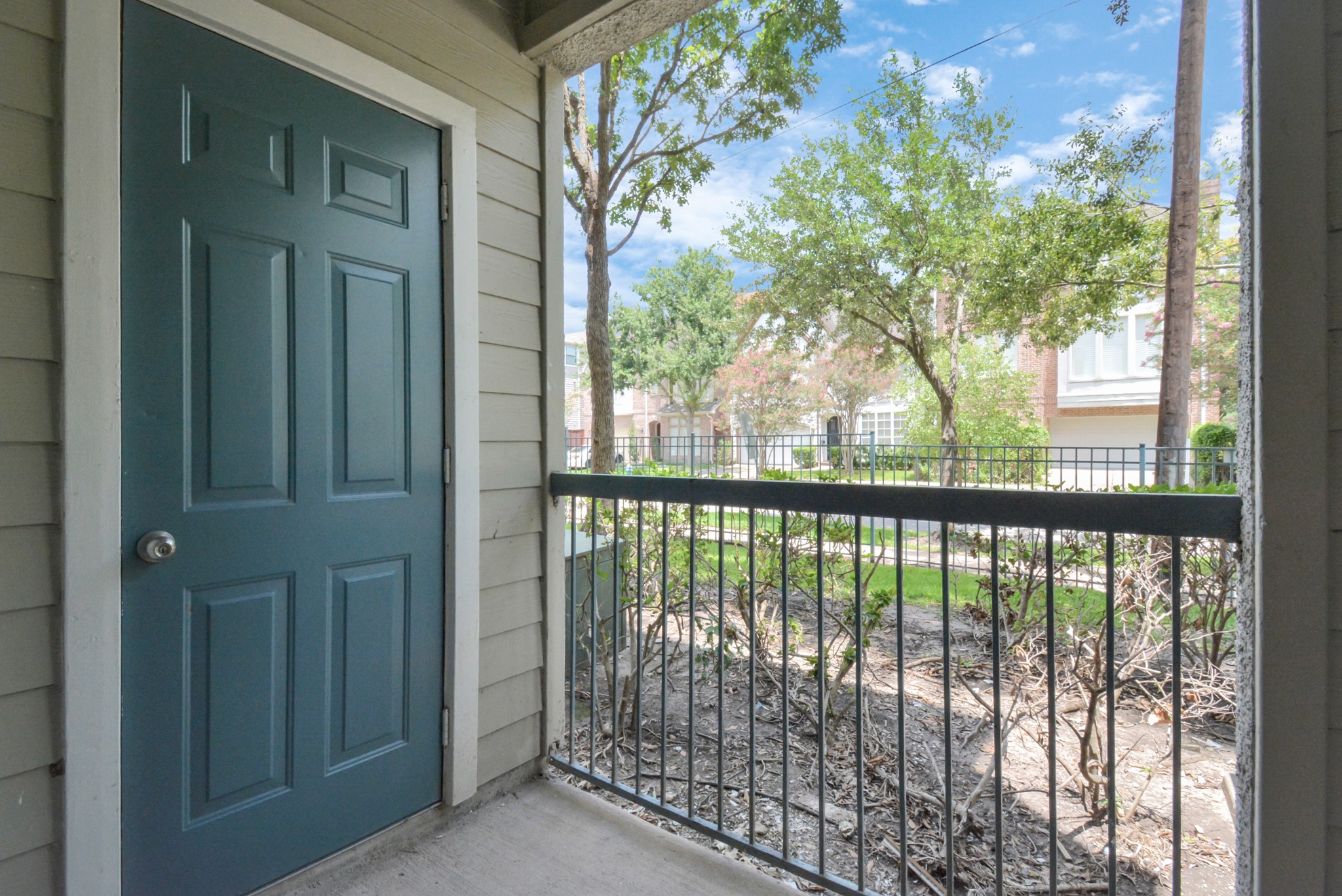 2222 Maroneal Street, Unit 214 Houston, TX 77030 - Photo 15 of 15 a view of a balcony