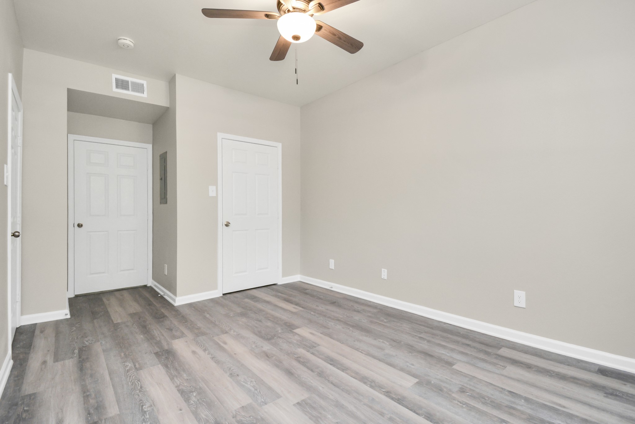 2222 Maroneal Street, Unit 214 Houston, TX 77030 - Photo 11 of 15 wooden floor in an empty room
