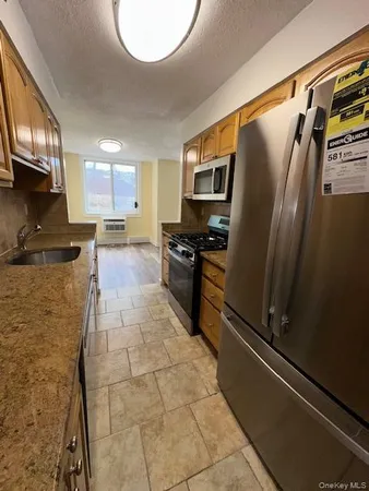 $499,000 | 14 Nosband Avenue, Unit 1J, White Plains, NY 10605