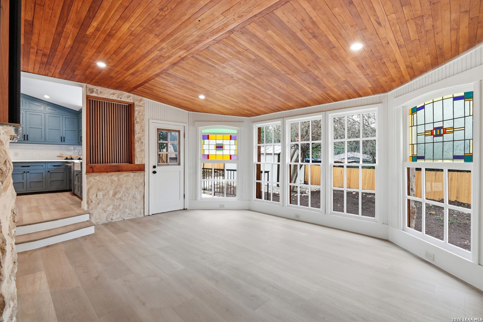 227 East Sunset Road San Antonio, TX 78209 - Photo 13 of 51