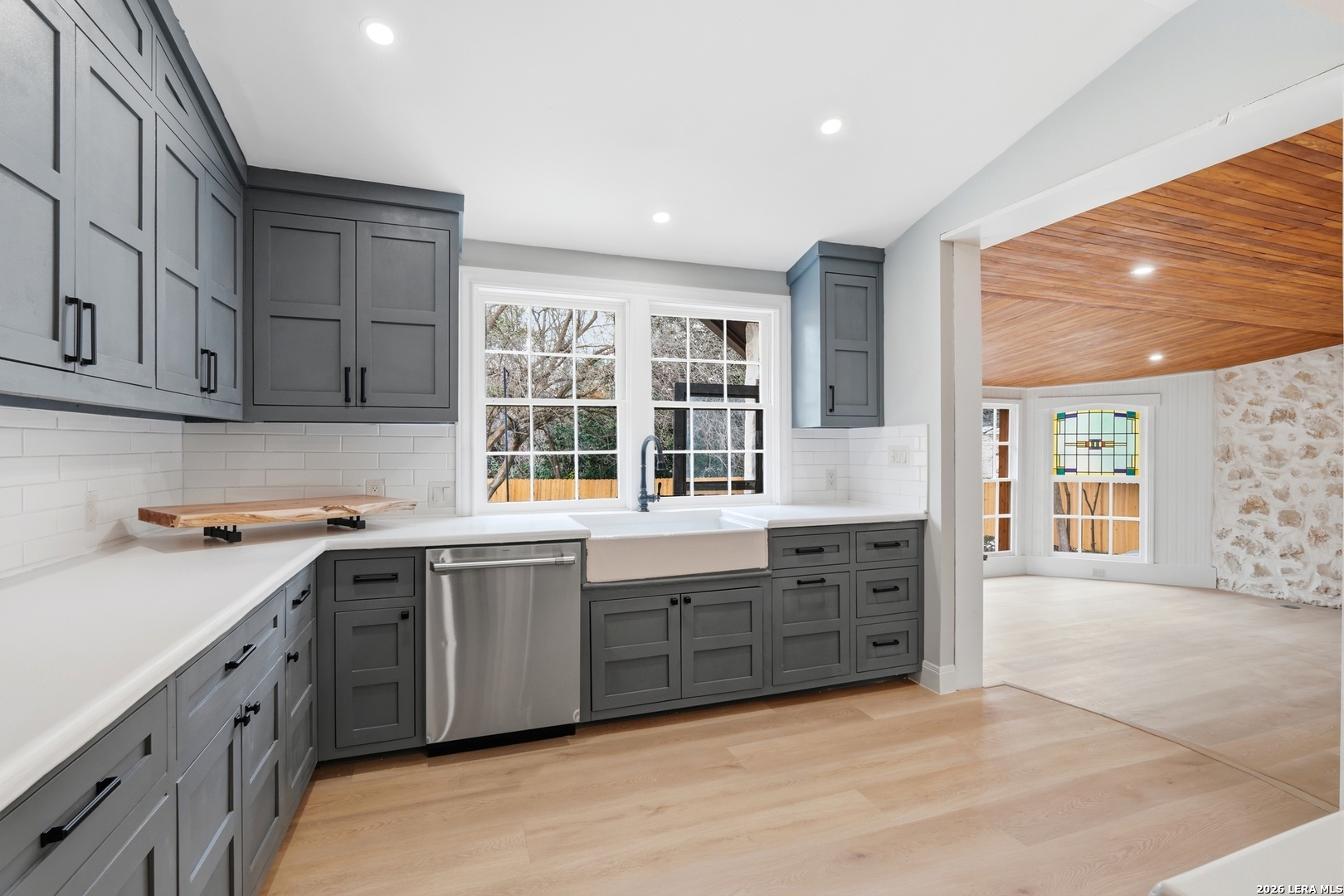 227 East Sunset Road San Antonio, TX 78209 - Photo 22 of 51