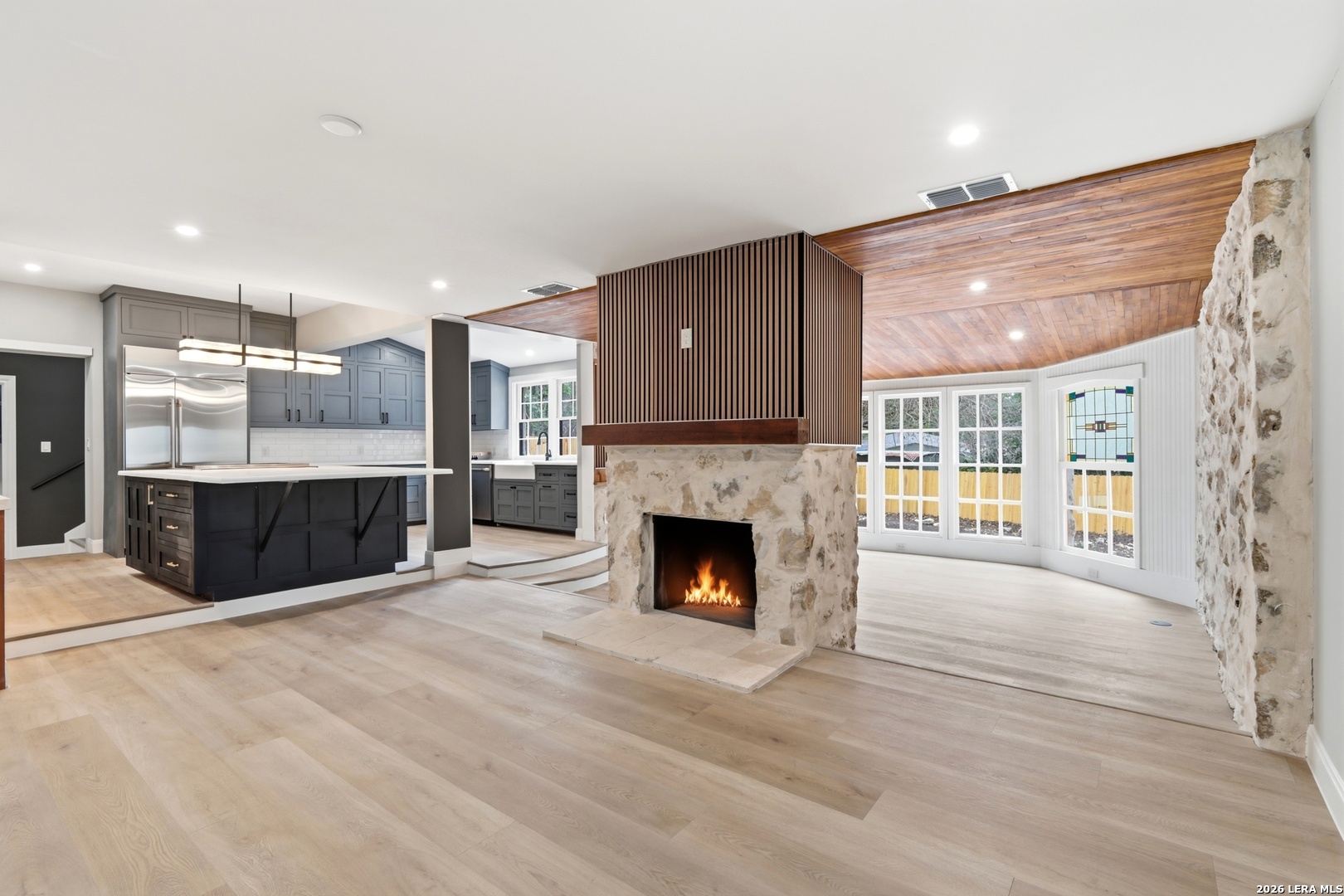 227 East Sunset Road San Antonio, TX 78209 - Photo 8 of 51