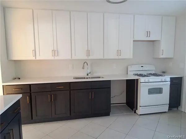 $4,000 | 5 Suzie Drive, Spring Valley, NY 10977