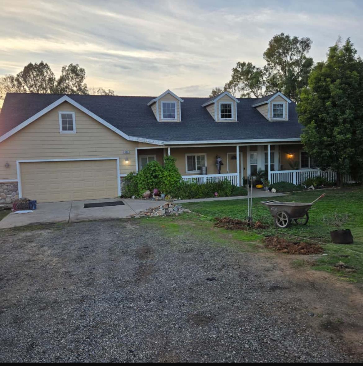 8830 Bradshaw Road Elk Grove, CA 95624 - Photo 1 of 33