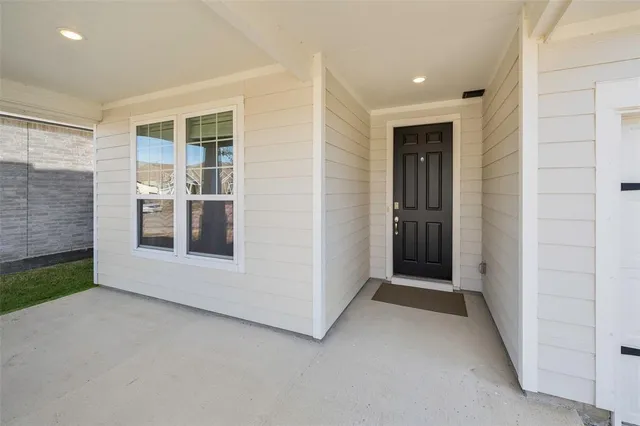 $2,100 | 4136 Down Rush Drive, Royse City, TX 75189