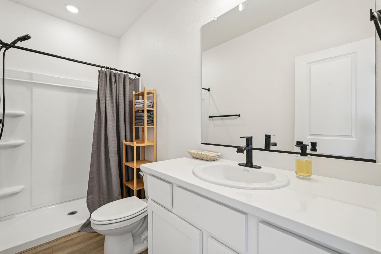 750 West Main Street Winters, CA 95694 - Photo 33 of 44