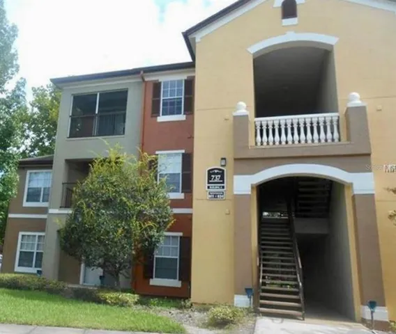 $1,900 | 737 Crest Pines Drive, Unit 613, Orlando, FL 32828