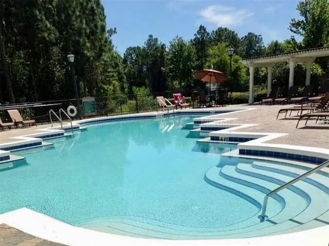 $1,900 | 737 Crest Pines Drive, Unit 613, Orlando, FL 32828