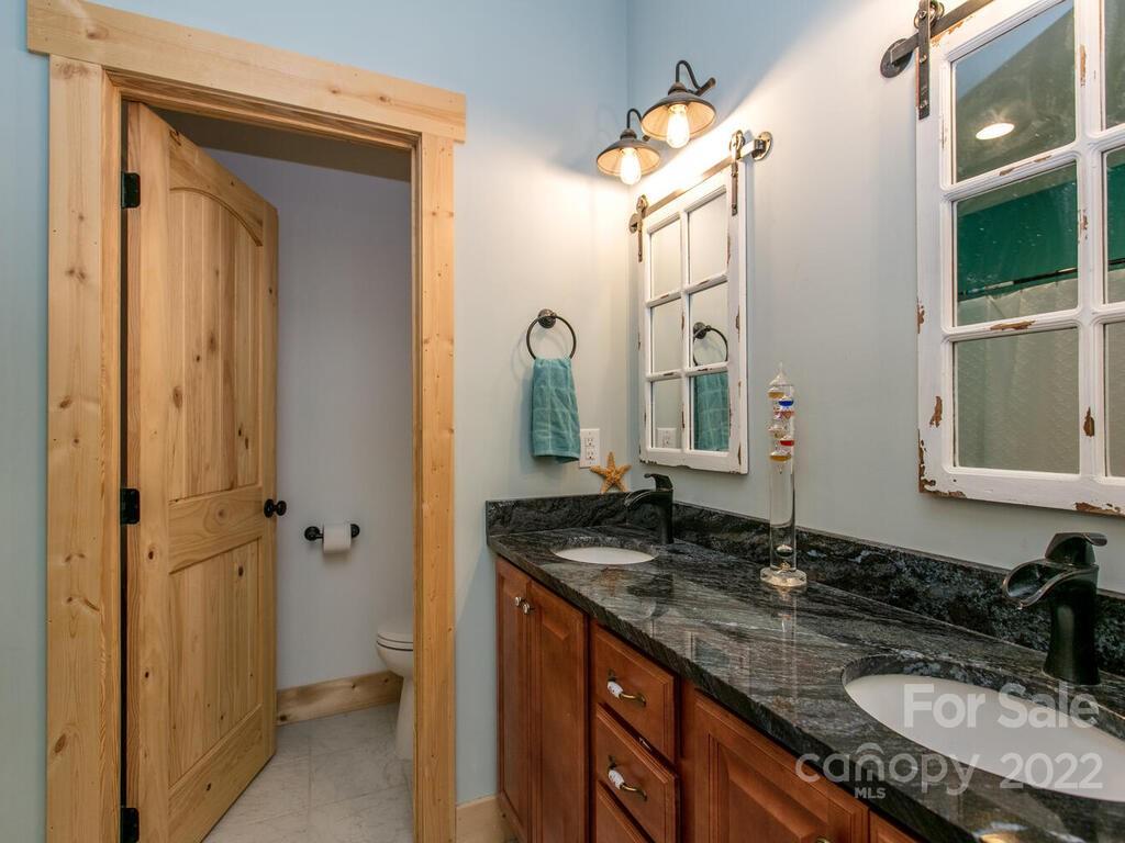 827 Hutch Mountain Road Fletcher, NC 28732 - Photo 18 of 46 Gallery Image 18