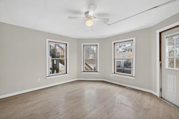 $275,000 | 126 West Lafayette Street, Claremont, NH 03743