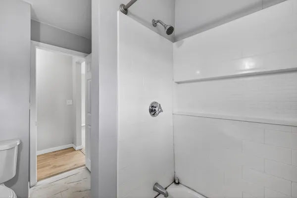 $275,000 | 126 West Lafayette Street, Claremont, NH 03743