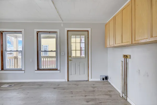 $275,000 | 126 West Lafayette Street, Claremont, NH 03743