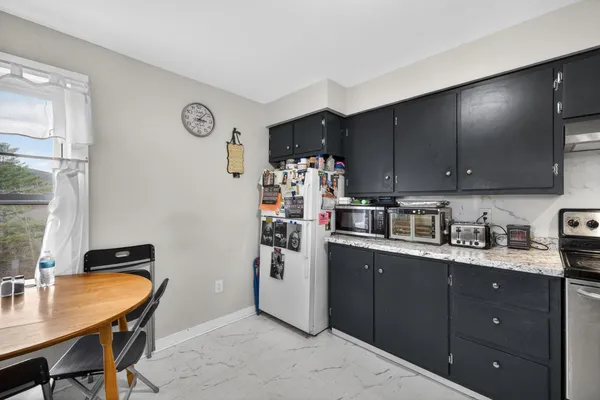$275,000 | 126 West Lafayette Street, Claremont, NH 03743