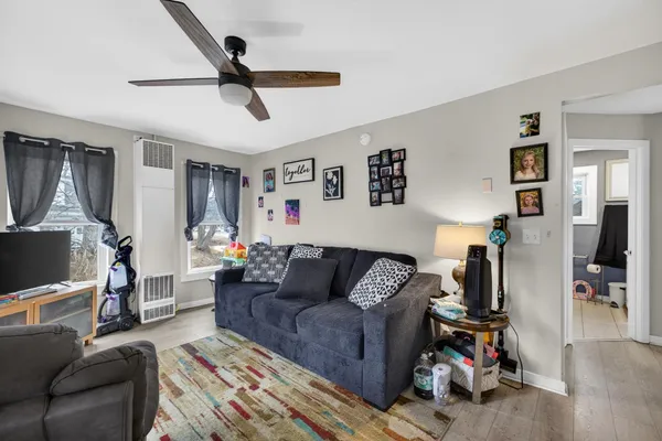 $275,000 | 126 West Lafayette Street, Claremont, NH 03743