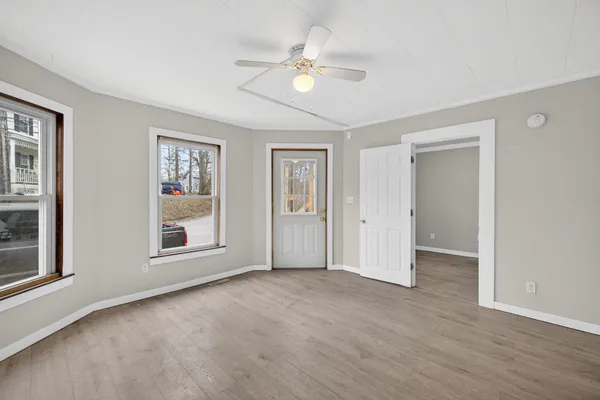 $275,000 | 126 West Lafayette Street, Claremont, NH 03743