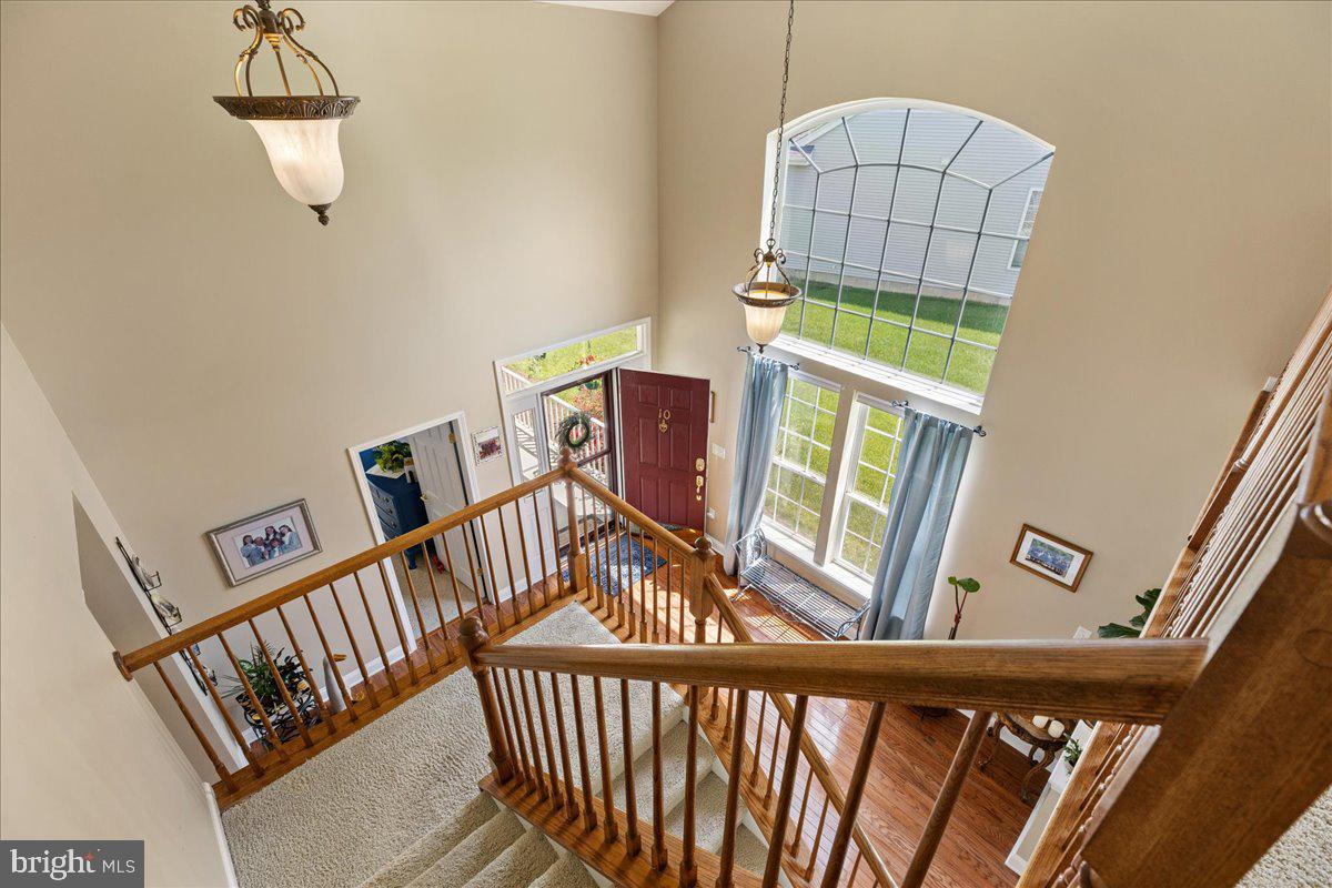 10 Fitzgerald Lane Columbus, NJ 08022 - Photo 20 of 33 a view of a porch with furniture