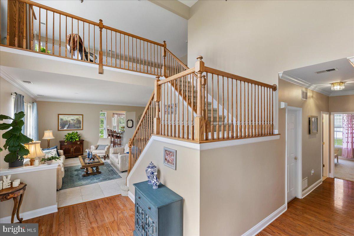 10 Fitzgerald Lane Columbus, NJ 08022 - Photo 4 of 33 a view of entryway livingroom and hall with wooden floor