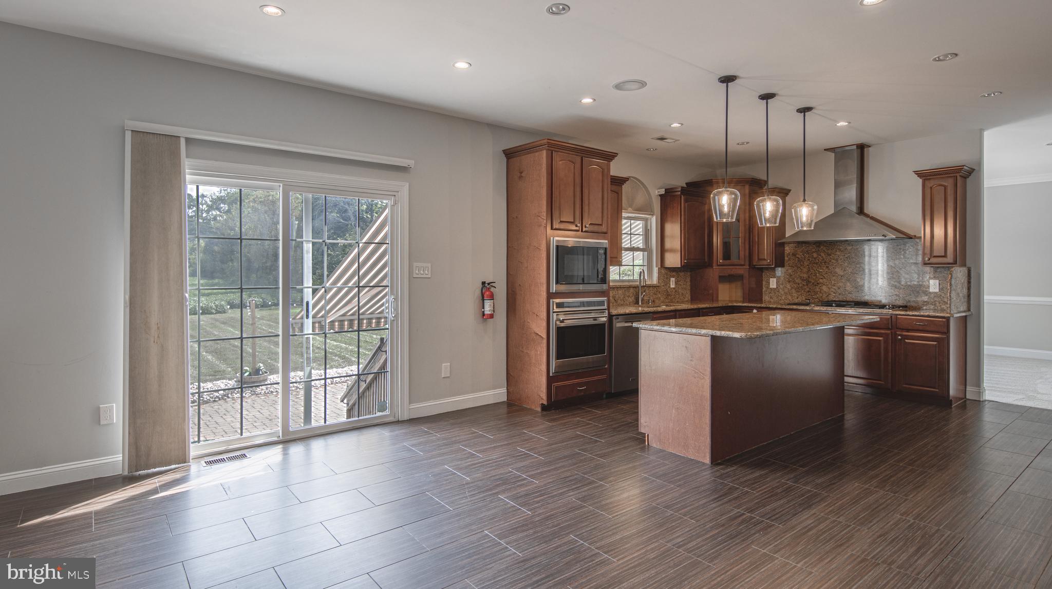 696 Russell Mill Road Swedesboro, NJ 08085 - Photo 5 of 26