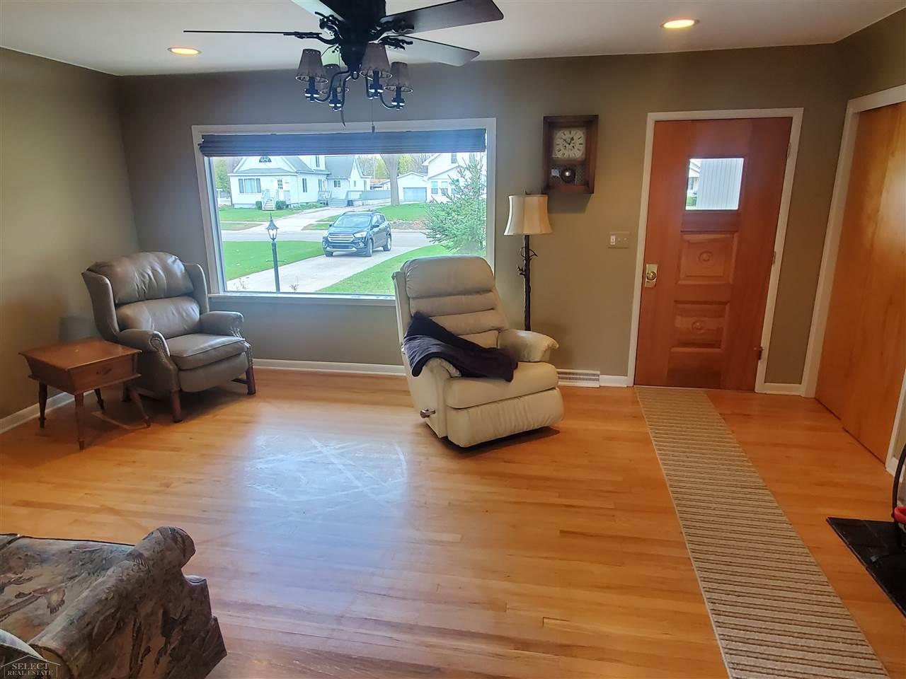 2321 Riverside Drive Port Huron, MI 48060 - Photo 13 of 28 Gallery Image 13
