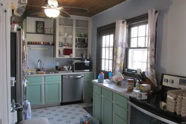 $140,000 | 3700 West Jackson Street, Muncie, IN 47304