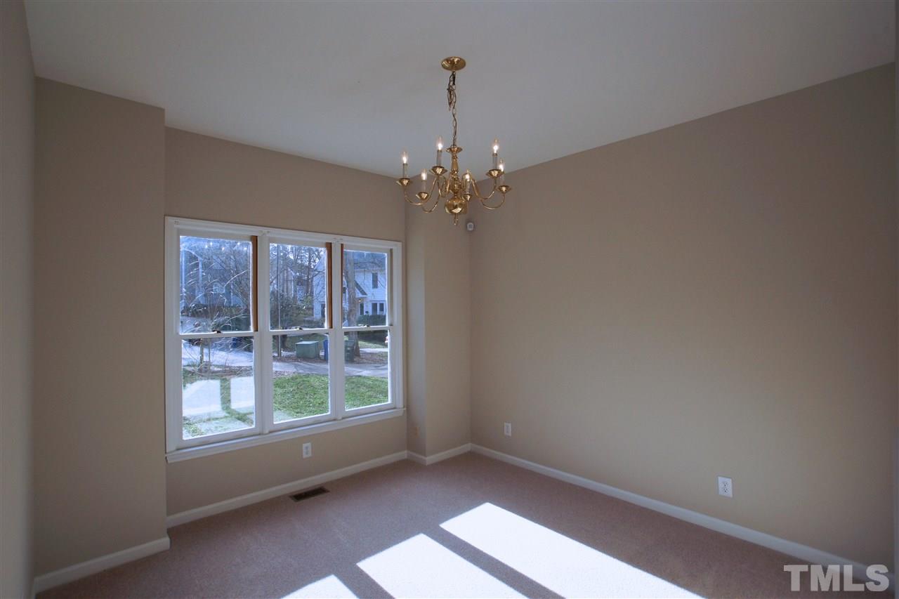1605 Lethbridge Court Raleigh, NC 27606 - Photo 3 of 25 Gallery Image 3
