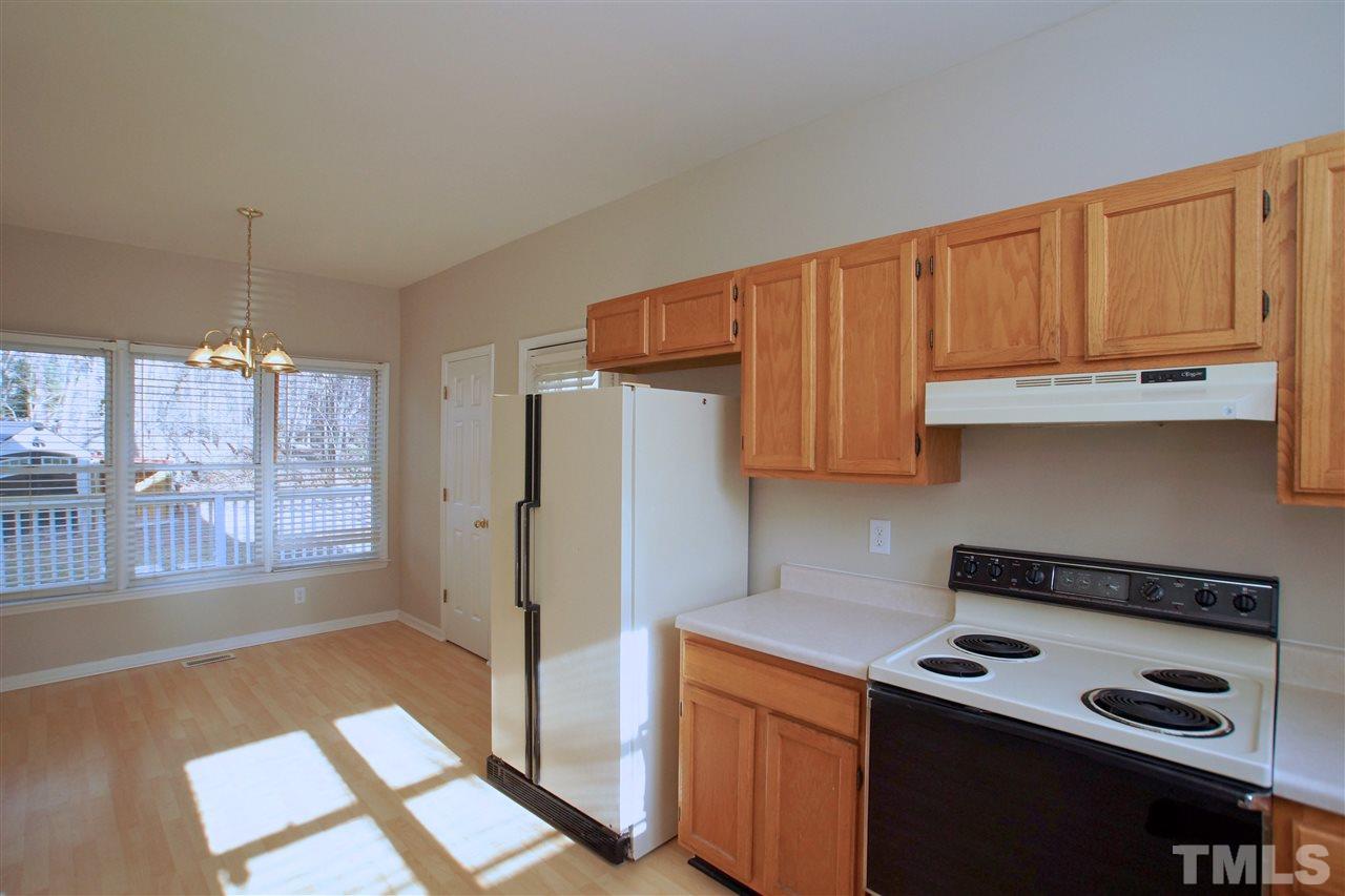 1605 Lethbridge Court Raleigh, NC 27606 - Photo 8 of 25 Gallery Image 8