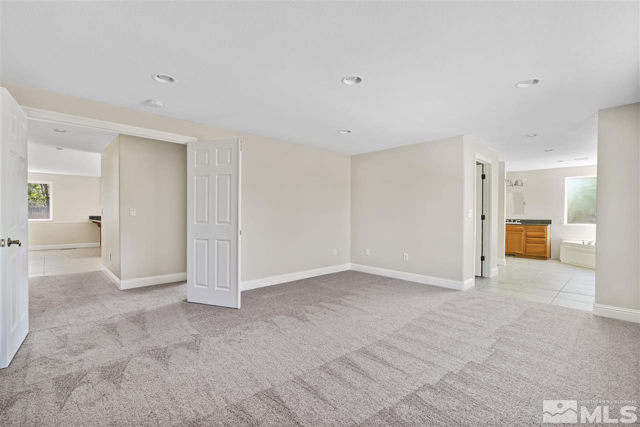 11005 Kernite Court Reno, NV 89506 - Photo 8 of 28 Photo 8