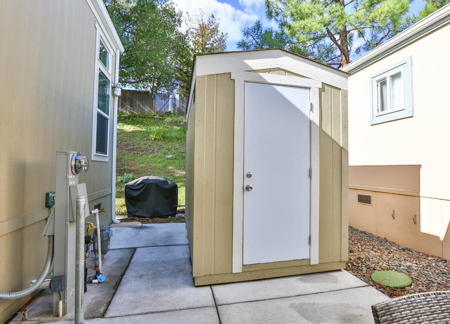 136 Timber Cove Drive, Unit 136 Campbell, CA 95008 - Photo 28 of 36 a view of a house with porch