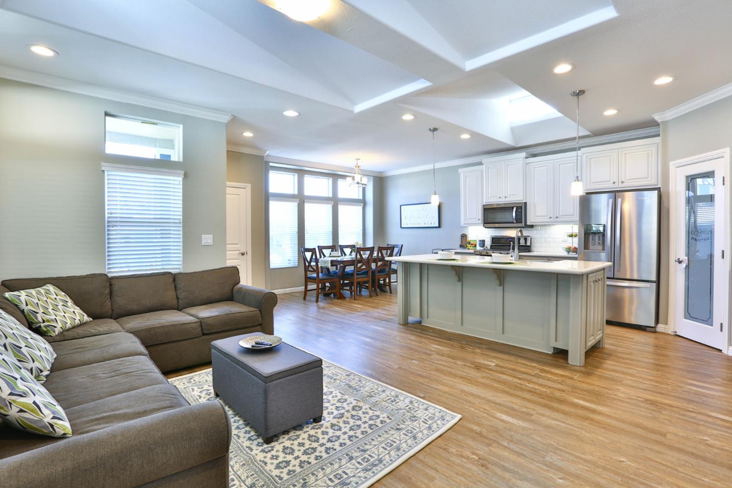 136 Timber Cove Drive, Unit 136 Campbell, CA 95008 - Photo 8 of 36 a living room with furniture and kitchen view