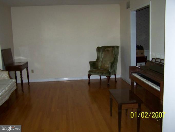 213 Red Pump Road Bel Air, MD 21014 - Photo 2 of 29 Living Room