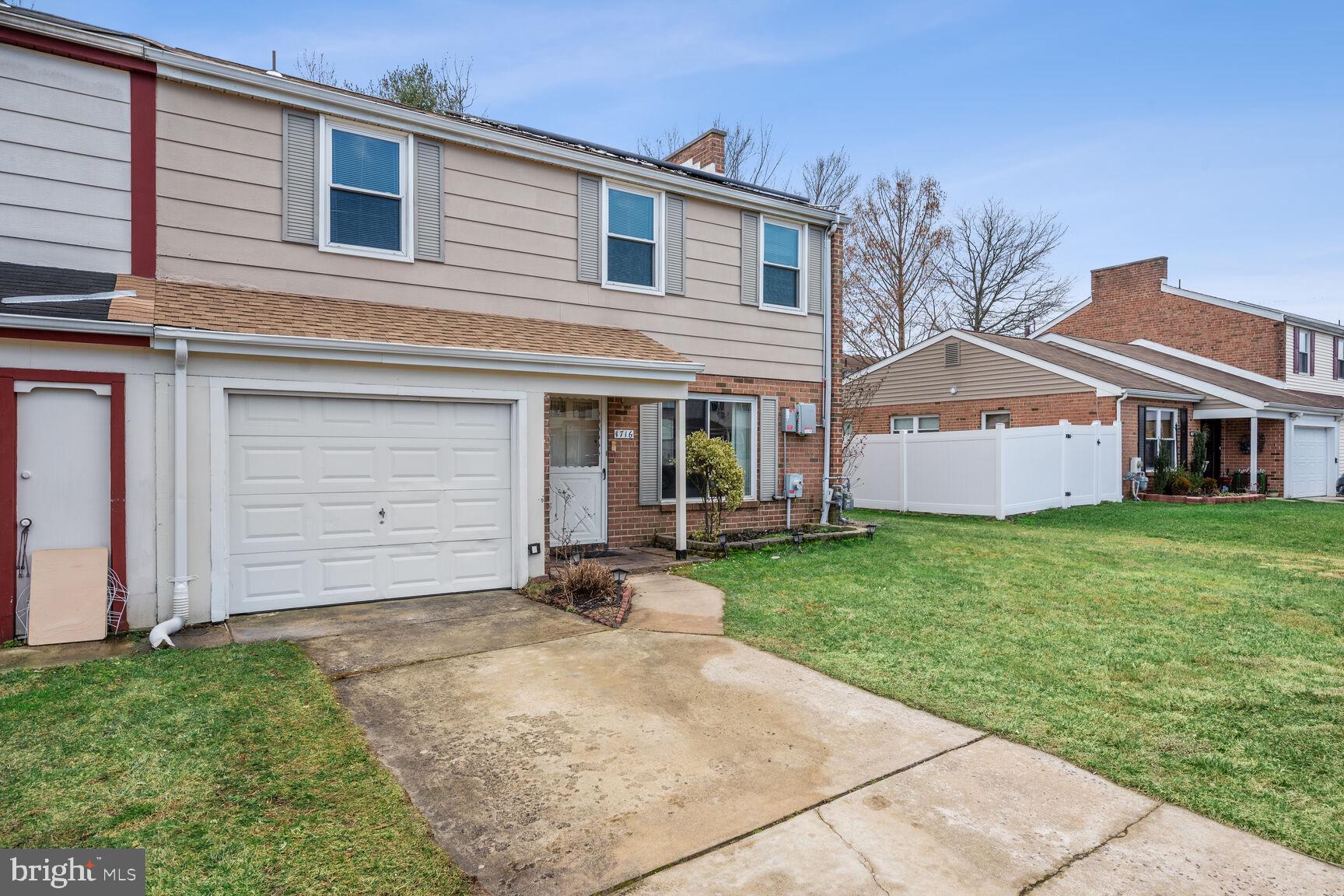 1716 Williamsburg Place Clementon, NJ 08021 - Photo 2 of 25