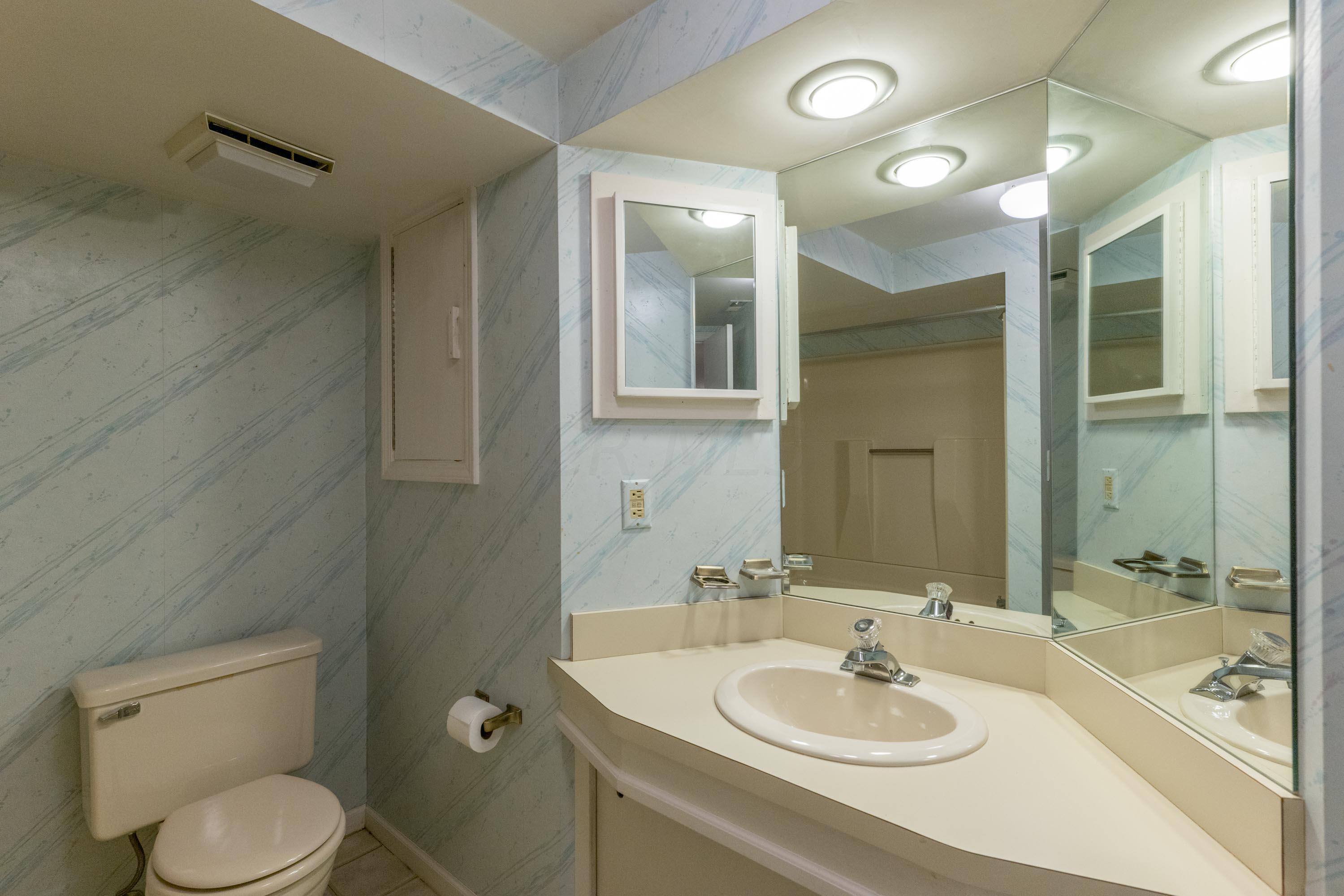 1849 Baldridge Road Upper Arlington, OH 43221 - Photo 45 of 56