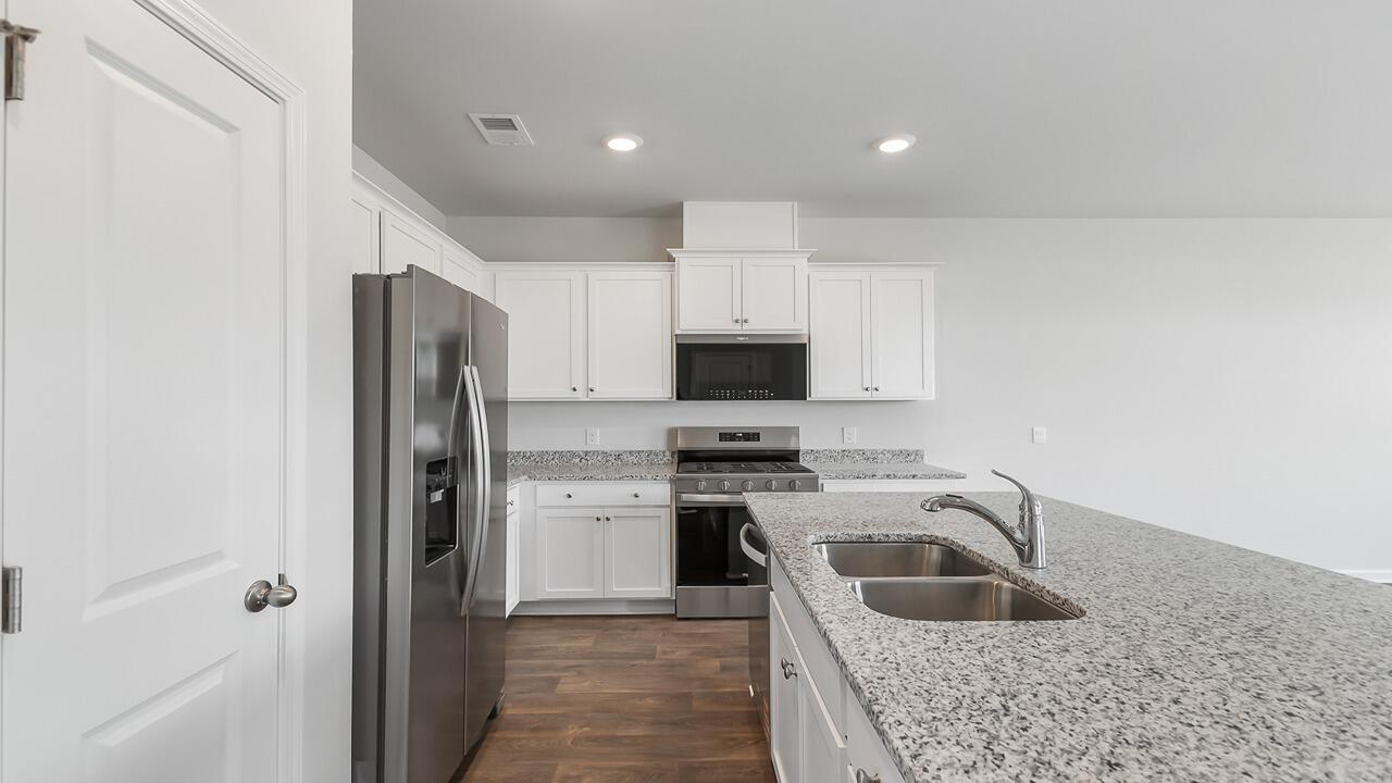 167 Yarrow Way Moncks Corner, SC 29461 - Photo 18 of 31 167 Yarrow 5