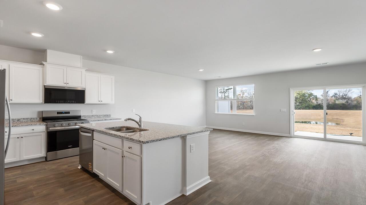 167 Yarrow Way Moncks Corner, SC 29461 - Photo 19 of 31 167 Yarrow 4