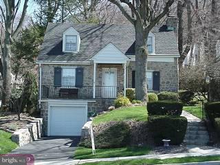 1215 Lorraine Road Reading, PA 19604 - Photo 1 of 6 Gallery Image 1