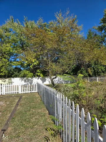 $74,900 | 610 Prospect Street, Indianapolis, IN 46203