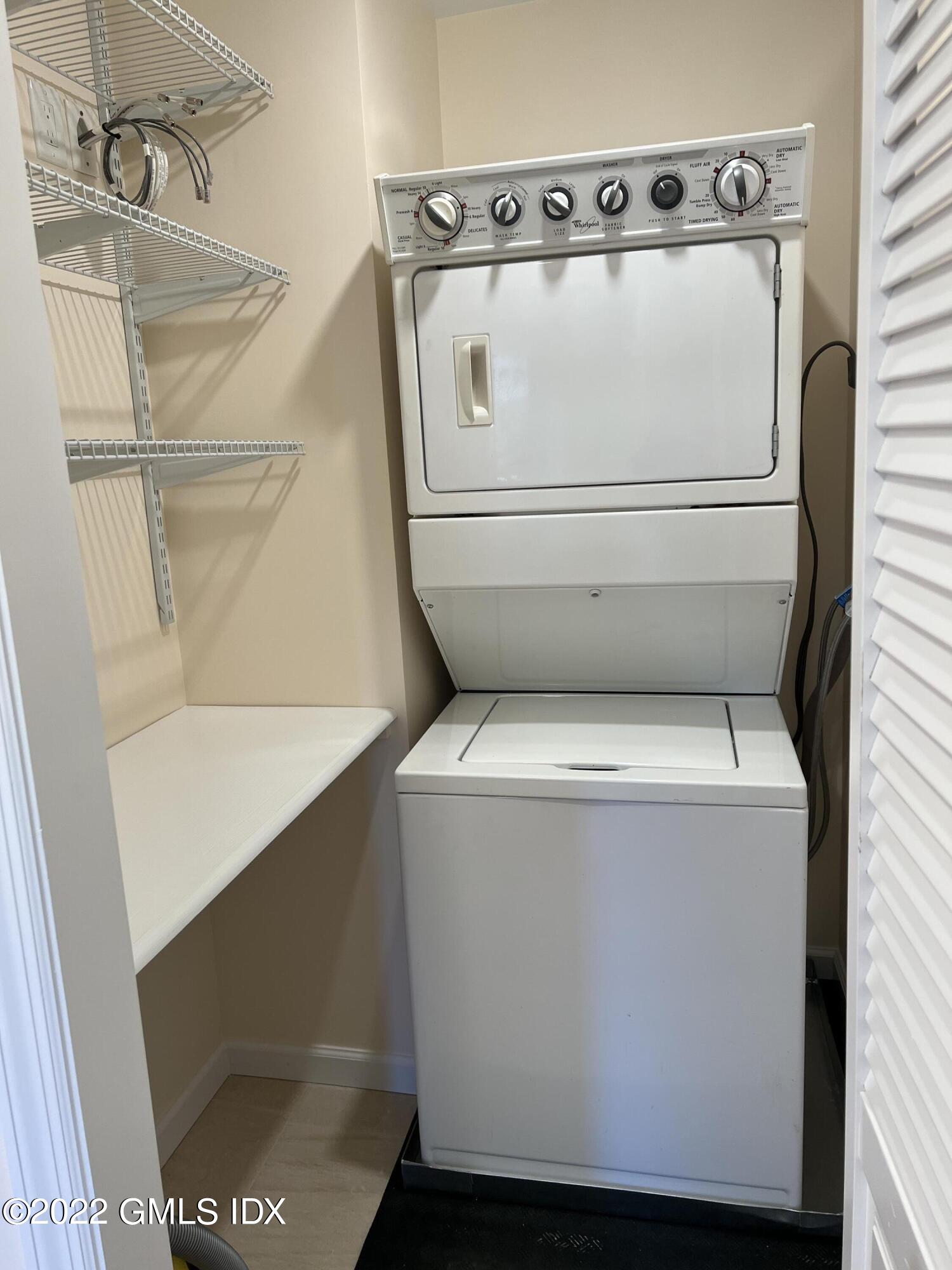 8 Smith Street, Unit 2 Greenwich, CT 06830 - Photo 18 of 19 IMG_0525