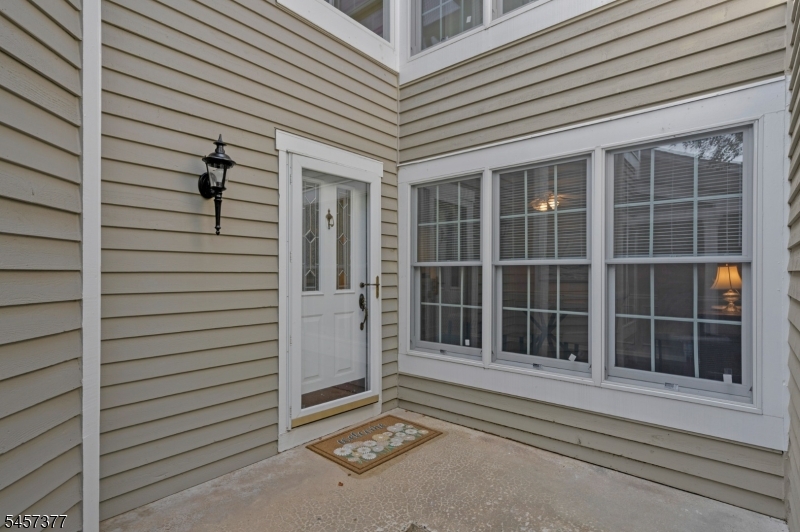 29 Edgewood Road Bedminster, NJ 07921 - Photo 34 of 37 Gallery Image 34