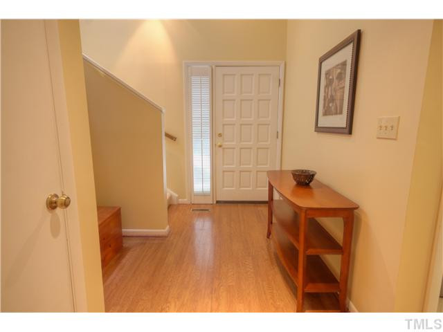 4 Pinnacle Road Durham, NC 27705 - Photo 5 of 18 Foyer