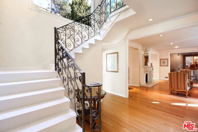 $25,000 | 1148 Coldwater Canyon Drive, Beverly Hills, CA 90210