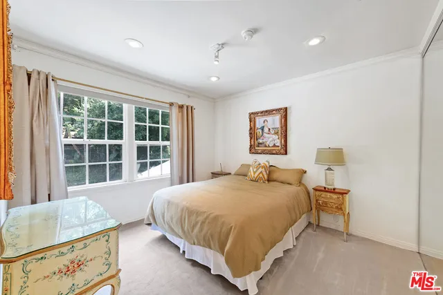 $25,000 | 1148 Coldwater Canyon Drive, Beverly Hills, CA 90210