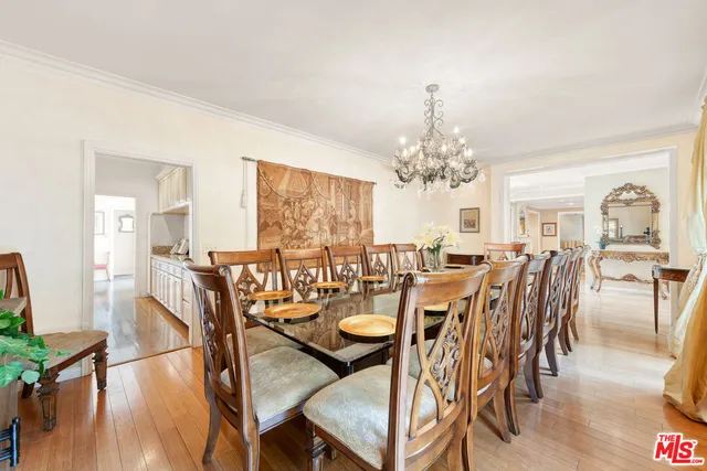 $25,000 | 1148 Coldwater Canyon Drive, Beverly Hills, CA 90210