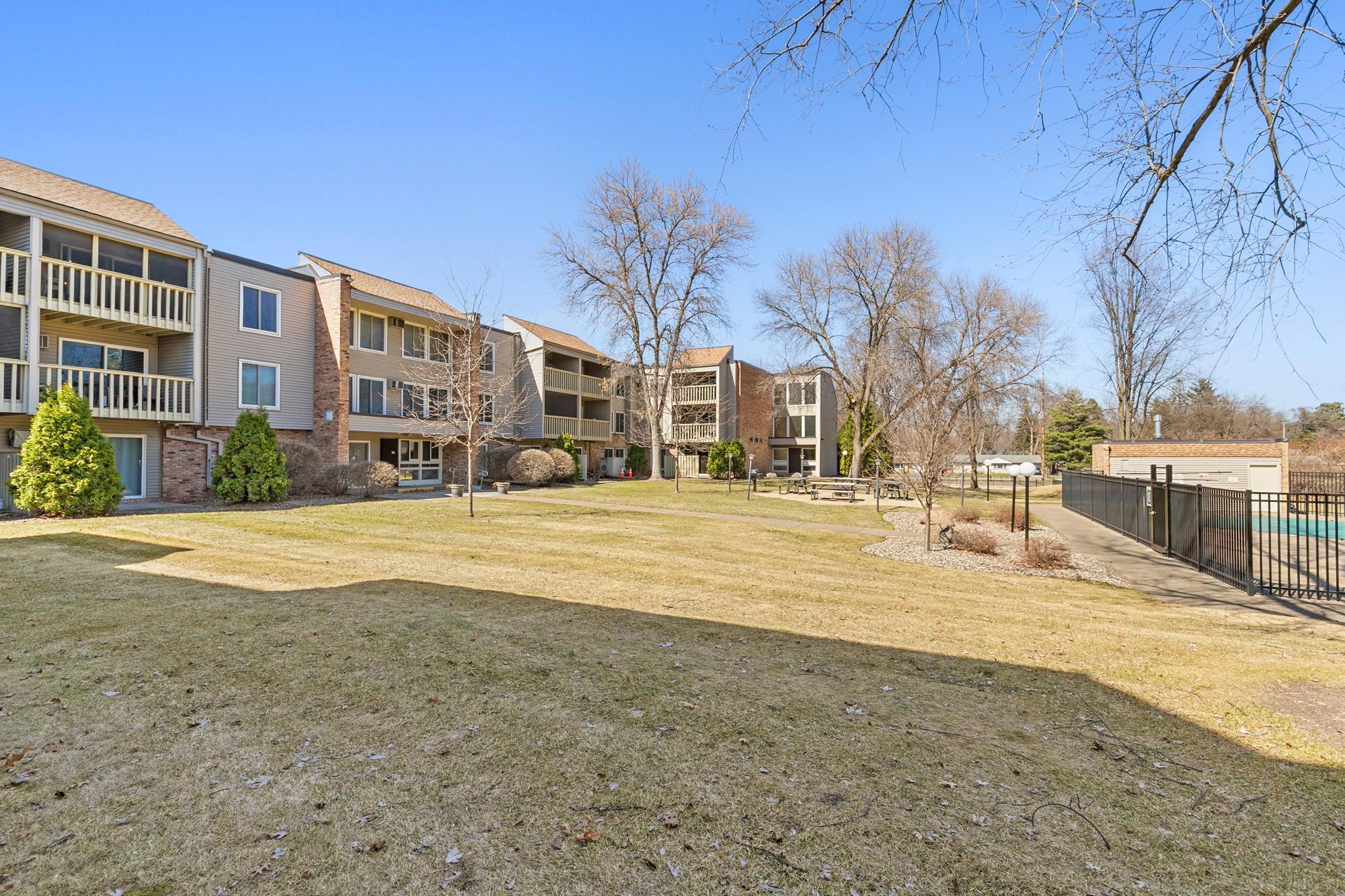 4045 Hodgson Road, Unit 309 Shoreview, MN 55126 - Photo 21 of 23 Gallery Image 21