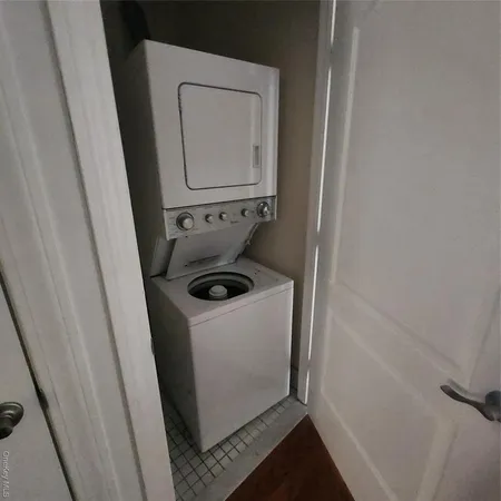 $3,400 | 85-15 120th Street, Unit 3A | Kew Gardens