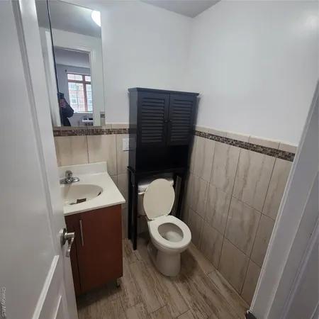 $3,400 | 85-15 120th Street, Unit 3A | Kew Gardens